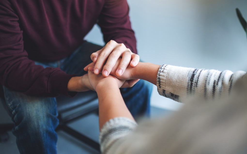 Simpati dan Empati: Menemukan Keseimbangan dalam Praktik Hipnoterapi